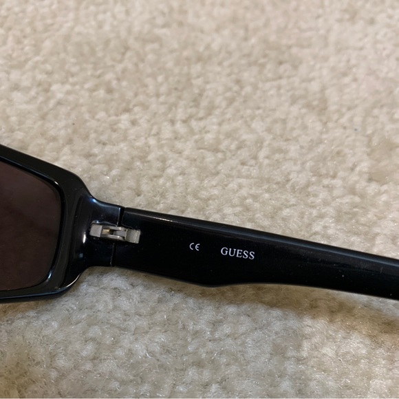 Guess by Marciano Kids Sunglasses Black Plastic Frame with Case Cloth GU 6217 - Picture 9 of 16